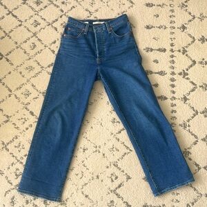 LEVIS RIBCAGE STRAIGHT ANKLE JEANS
